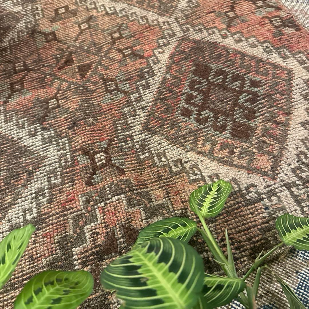 97×105エスニック　ブラウン×サーモン　レアな正方形　トルコヴィンテージラグ