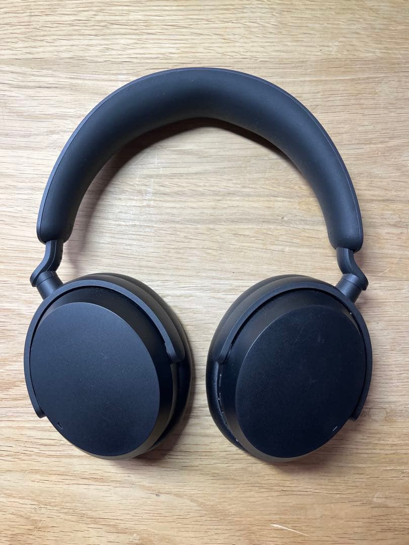 Sennheiser Accentum Wireless ヘッドフォン