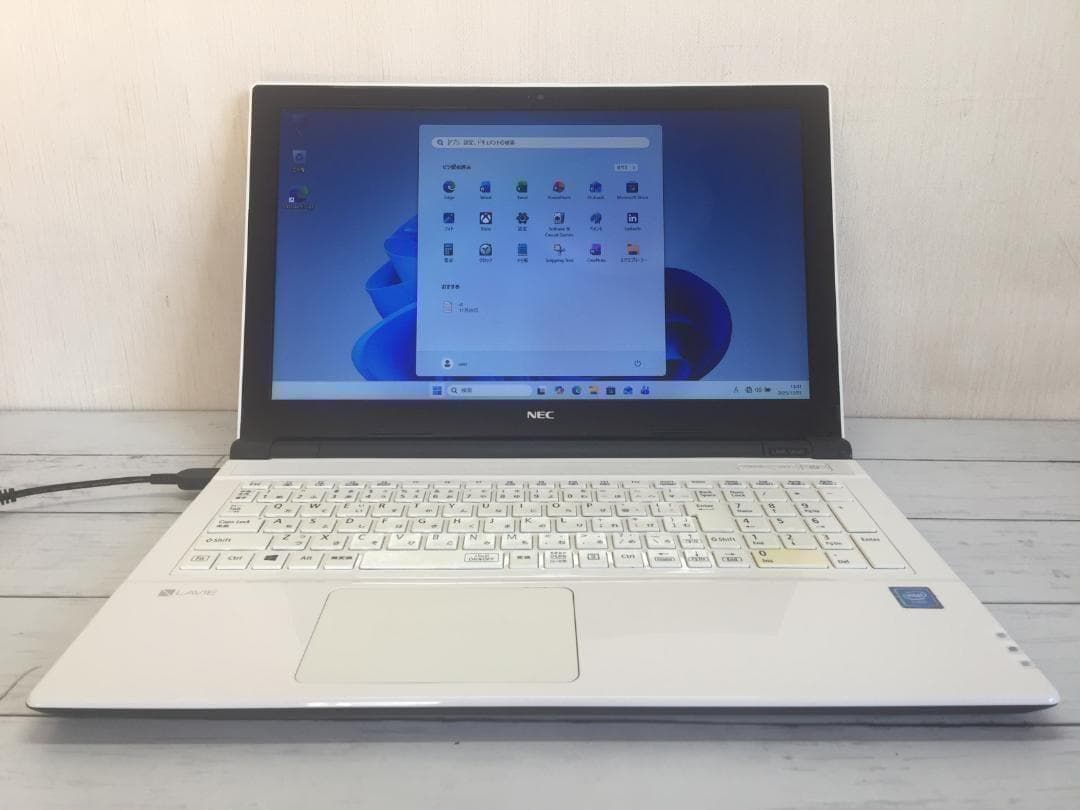 NEC PC-SN16CJSAA 15.6型TFT液晶 フルサイズノートPC