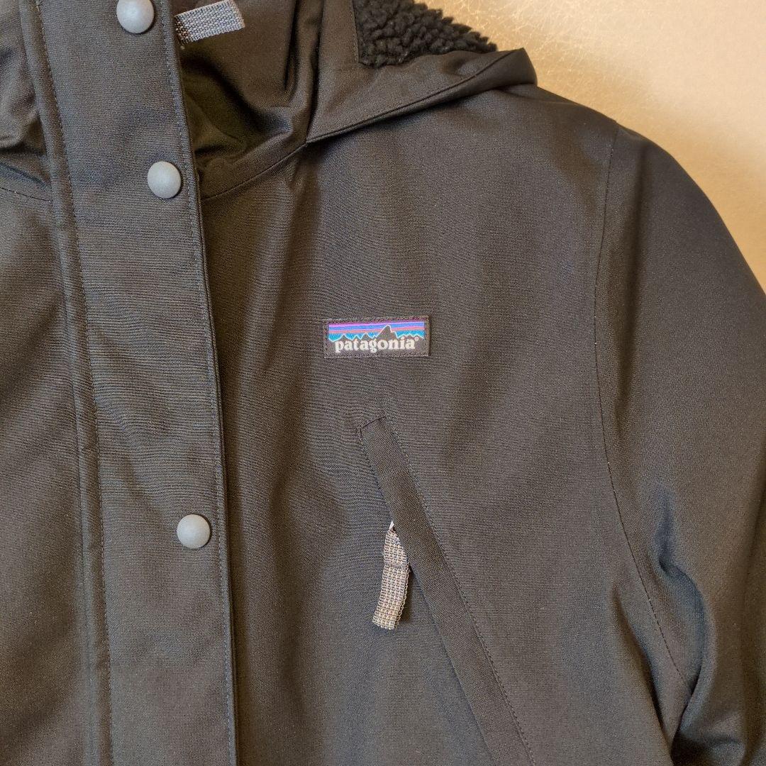 patagonia ブラック ダウンジャケット　レディース