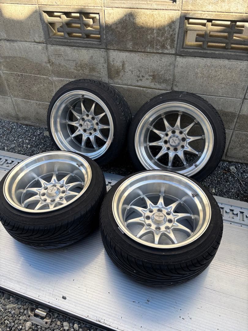 吉平　15インチ9J＋0 超引っ張り