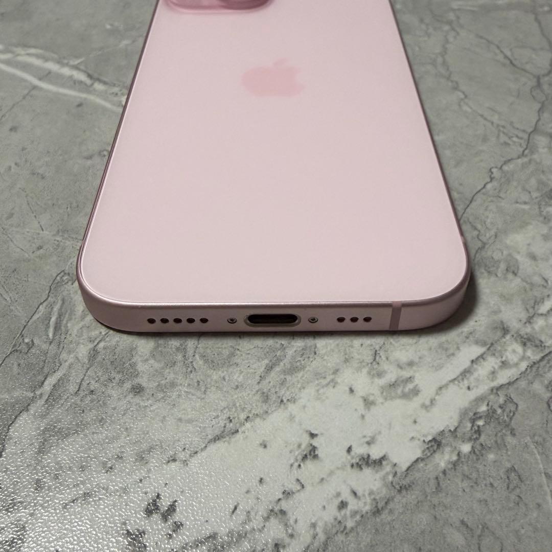 『美品』iPhone15 256GB ピンク