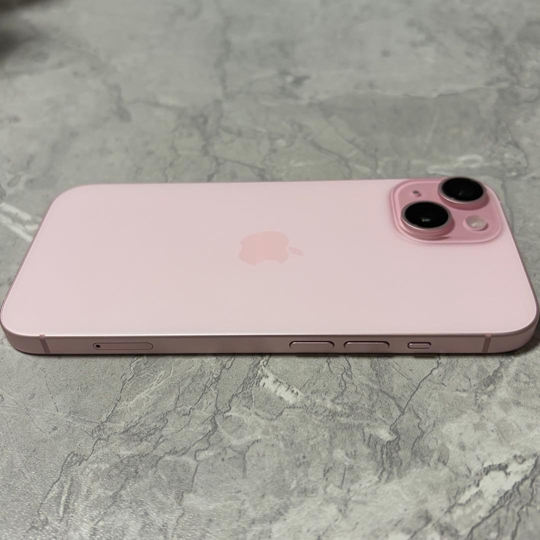 『美品』iPhone15 256GB ピンク
