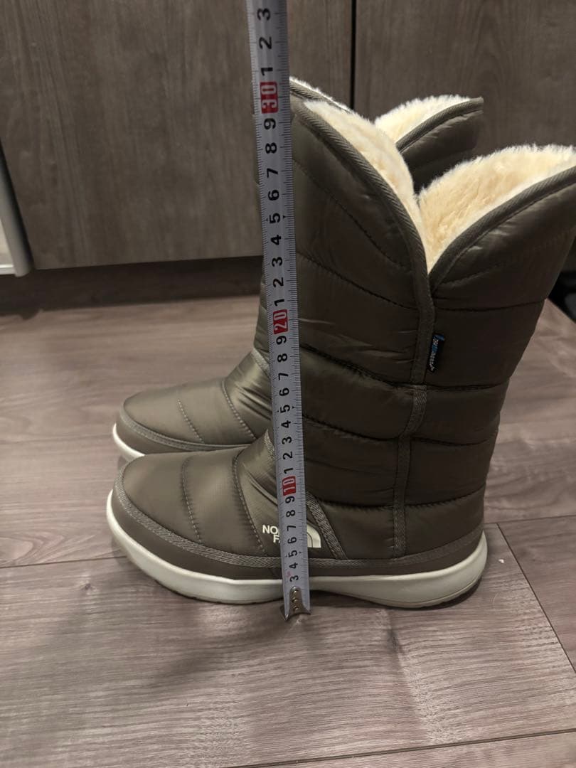 THE NORTH FACE ブラウンショートブーツ