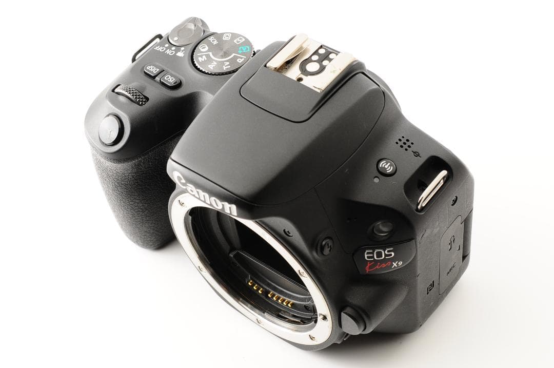 【美品】 キャノン Canon EOS Kiss X9 ボディ ブラック