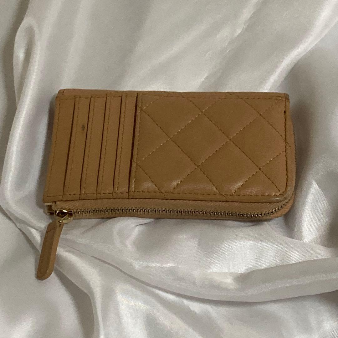 CHANEL 二つ折り財布 ベージュ キルティング