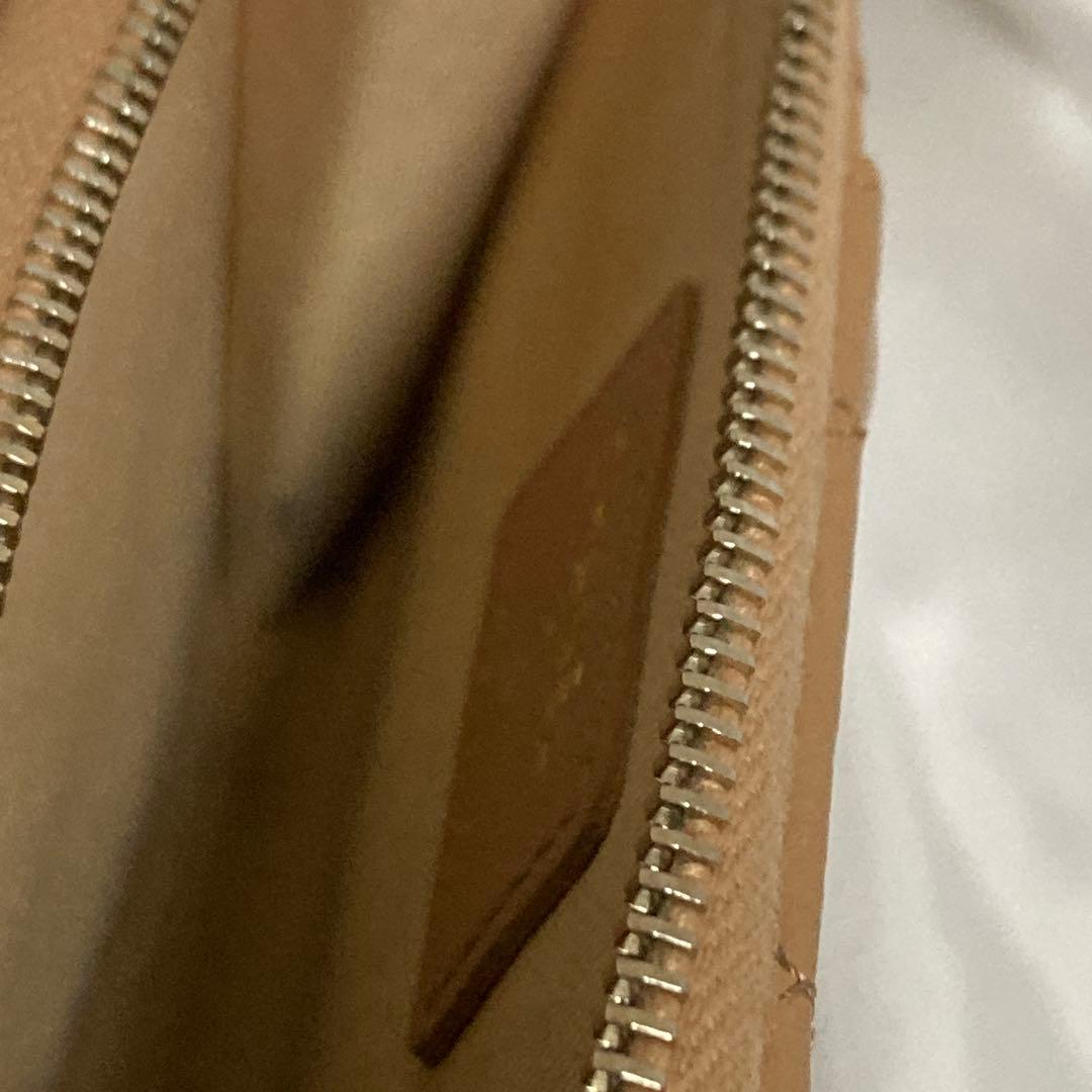 CHANEL 二つ折り財布 ベージュ キルティング