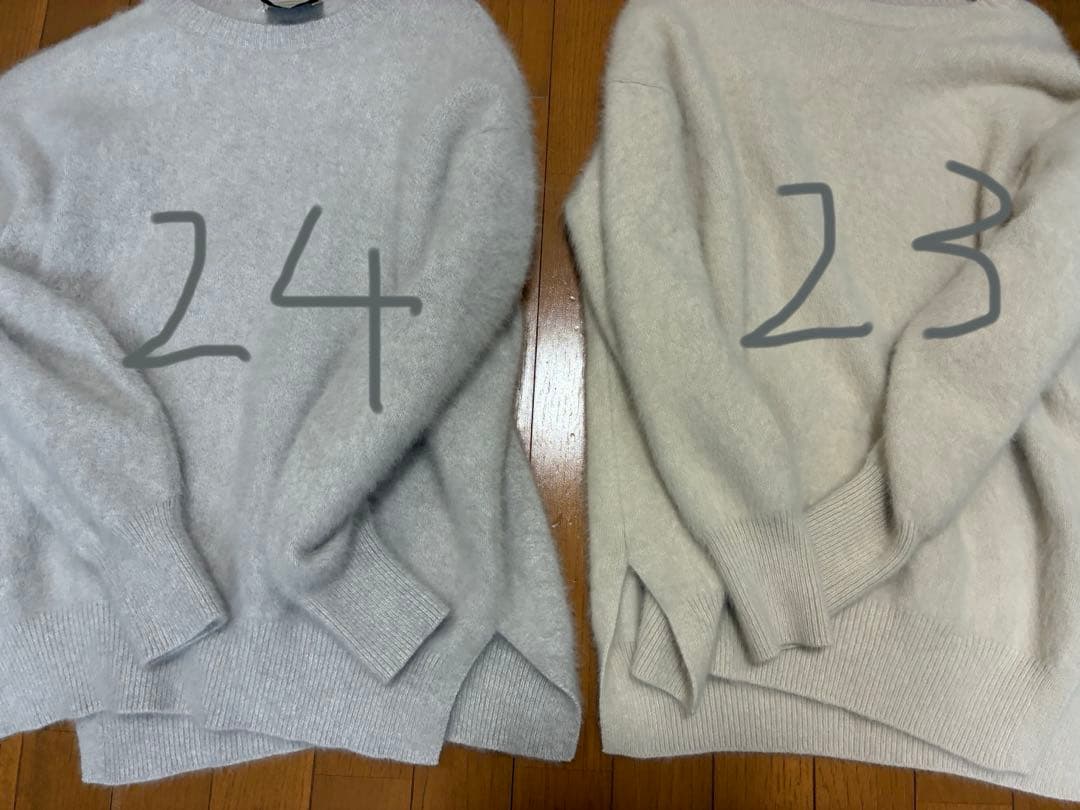 ユナイテッドアローズ　フォックス カシミヤ クルーネックニット　24AW