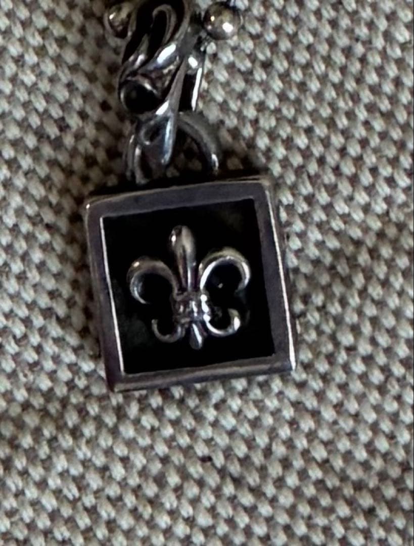 クロムハーツ ・シルバー フルール・ド・リス ネックレス