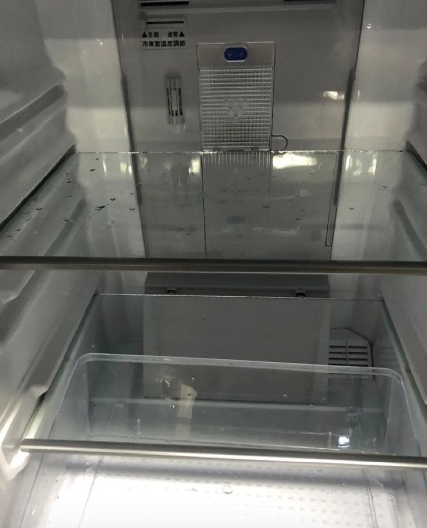 10h38 SHARP 単身用冷蔵庫 2ドア 黒 137L SJ-GD14C