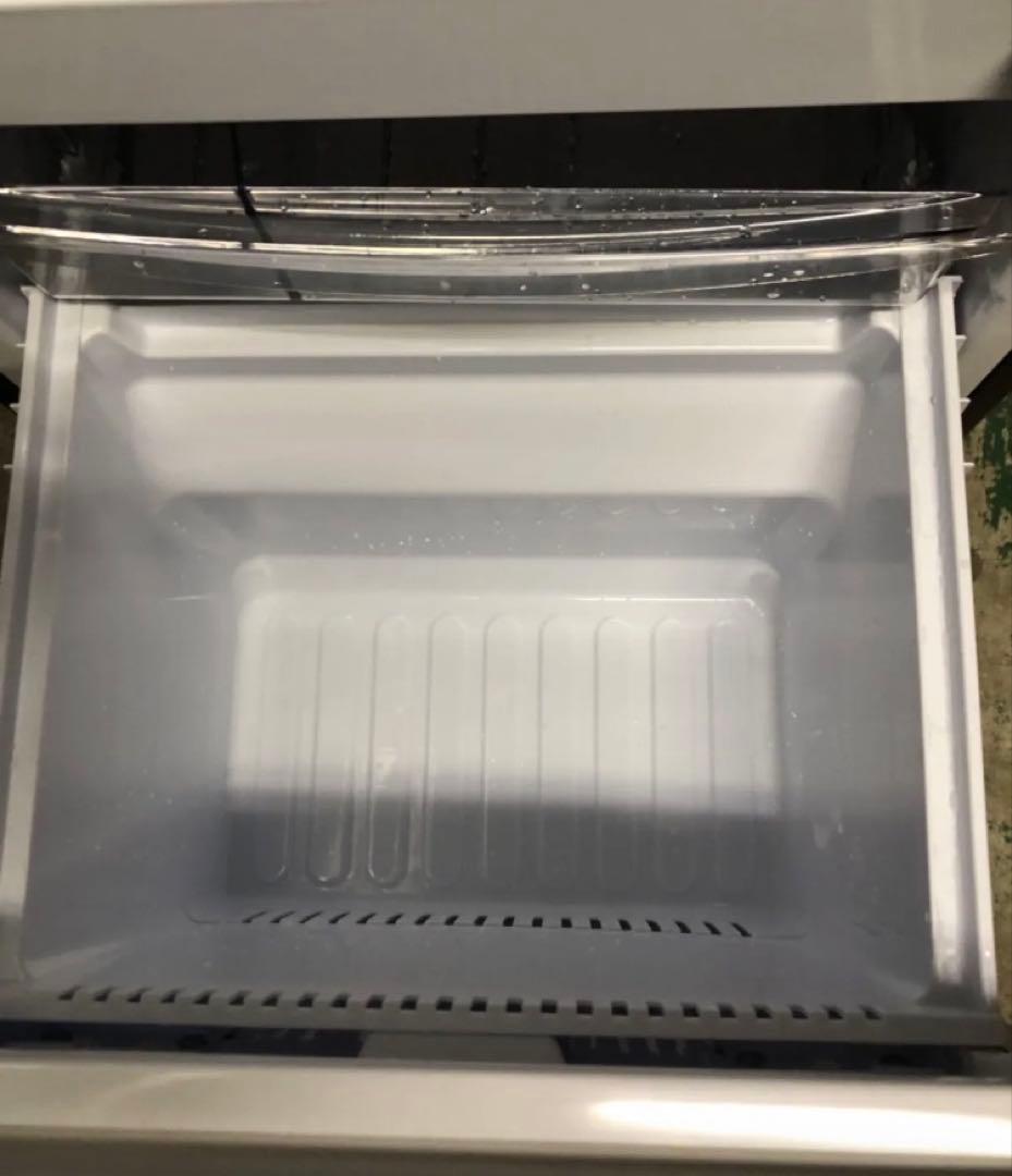 10h38 SHARP 単身用冷蔵庫 2ドア 黒 137L SJ-GD14C