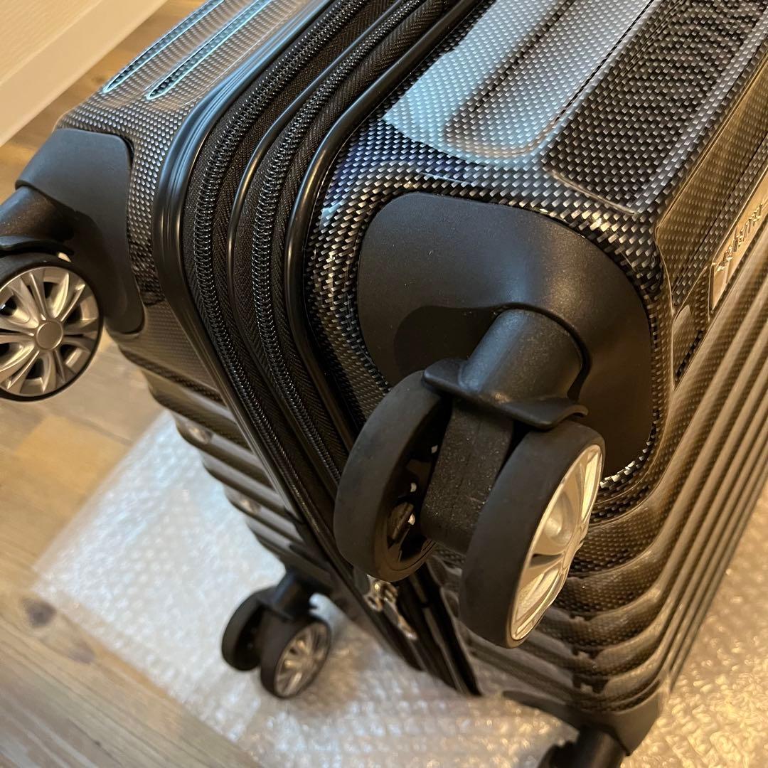 トラベリスト　スーツケース　キャリーケース機内持込み　拡張機能　35L