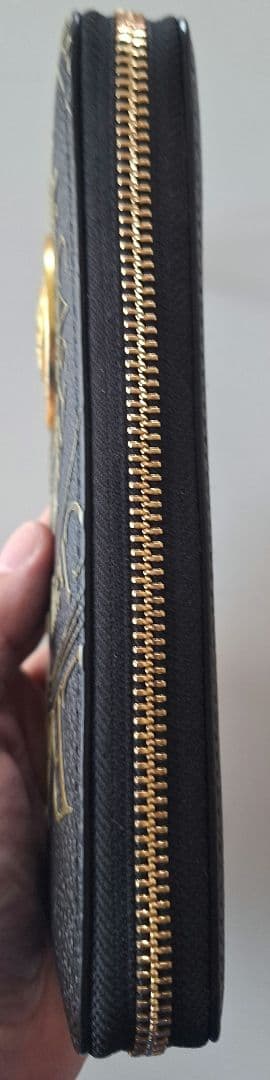 カステルバジャック 長財布 ラウンドファスナー 黒 金