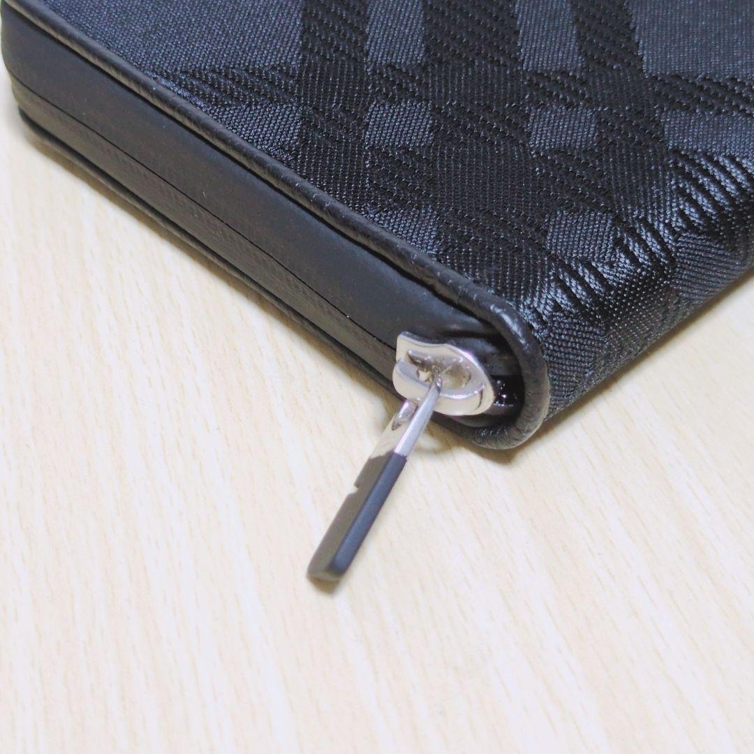 現行 極美品 BURBERRY ラウンドジップ 長財布 新ロゴ 2024SS