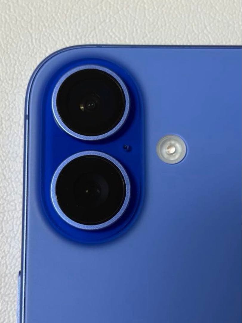 たかはし　iPhone16 256GB ウルトラマリン