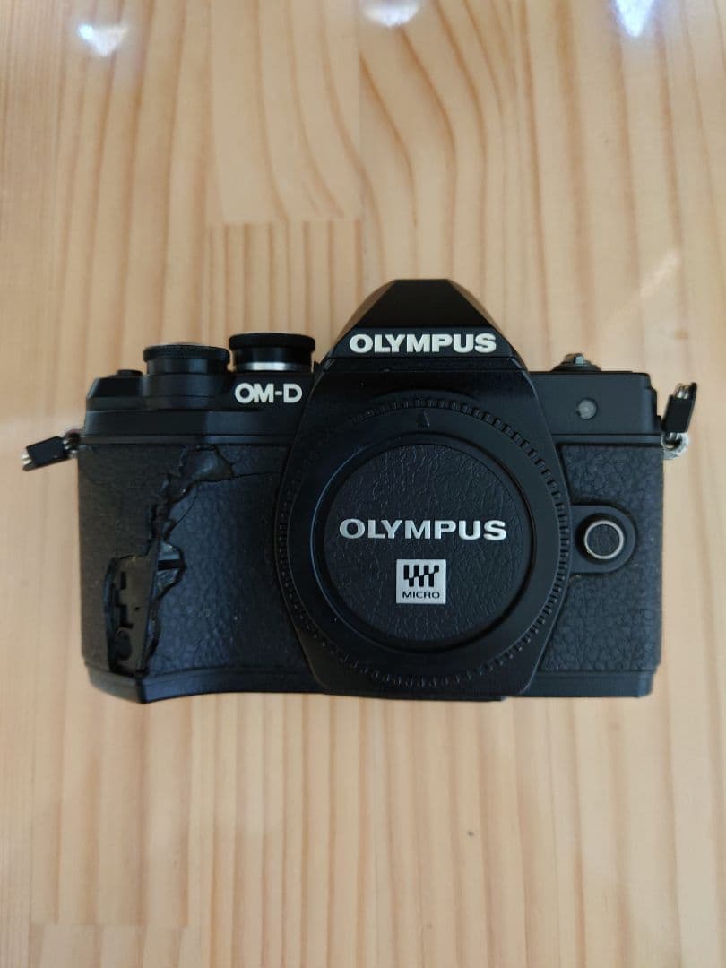 OLYMPUS オリンパス OM-D E-M10 Mark III 約30180
