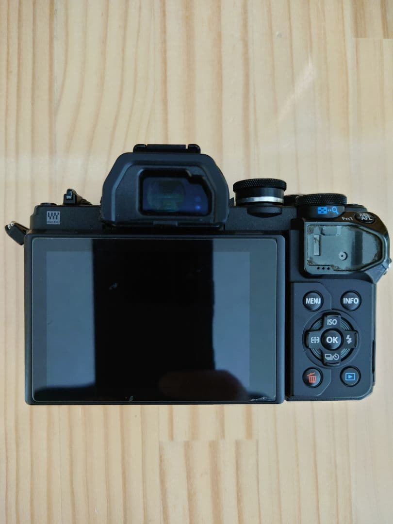 OLYMPUS オリンパス OM-D E-M10 Mark III 約30180