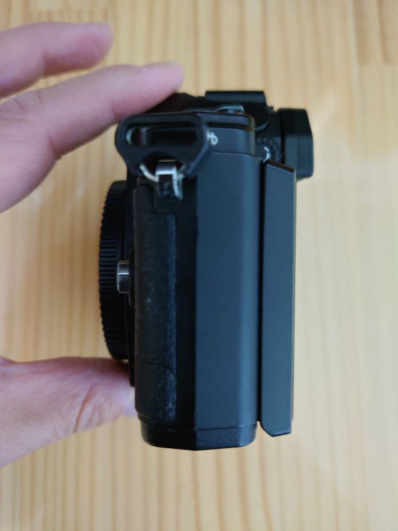 OLYMPUS オリンパス OM-D E-M10 Mark III 約30180