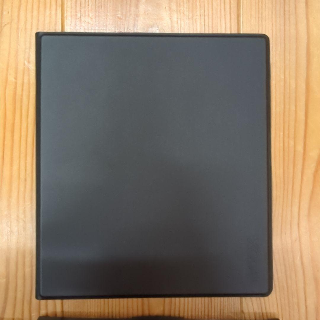 BOOX Go Color7 本体（Gen1）＋純正カバー付