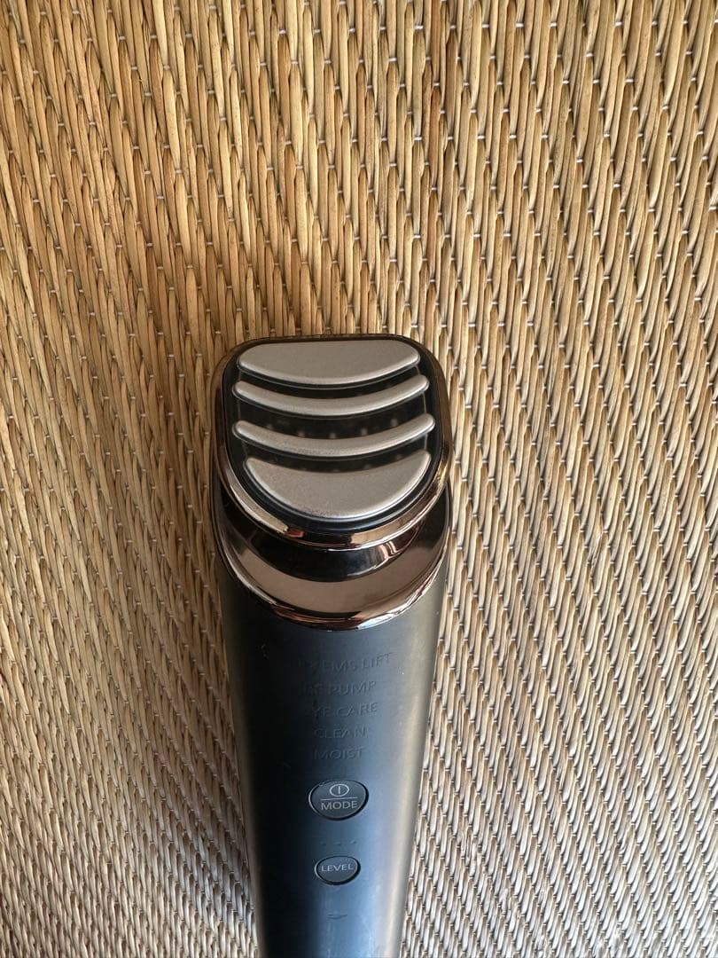 Panasonic EH-SR86-T 美顔器　バイタリフト