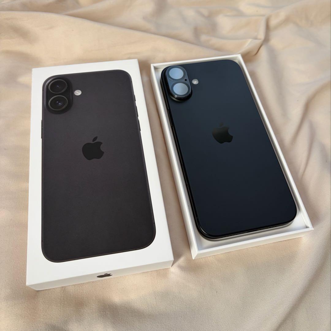 iPhone16 Plus 256GBブラック SIMフリー
