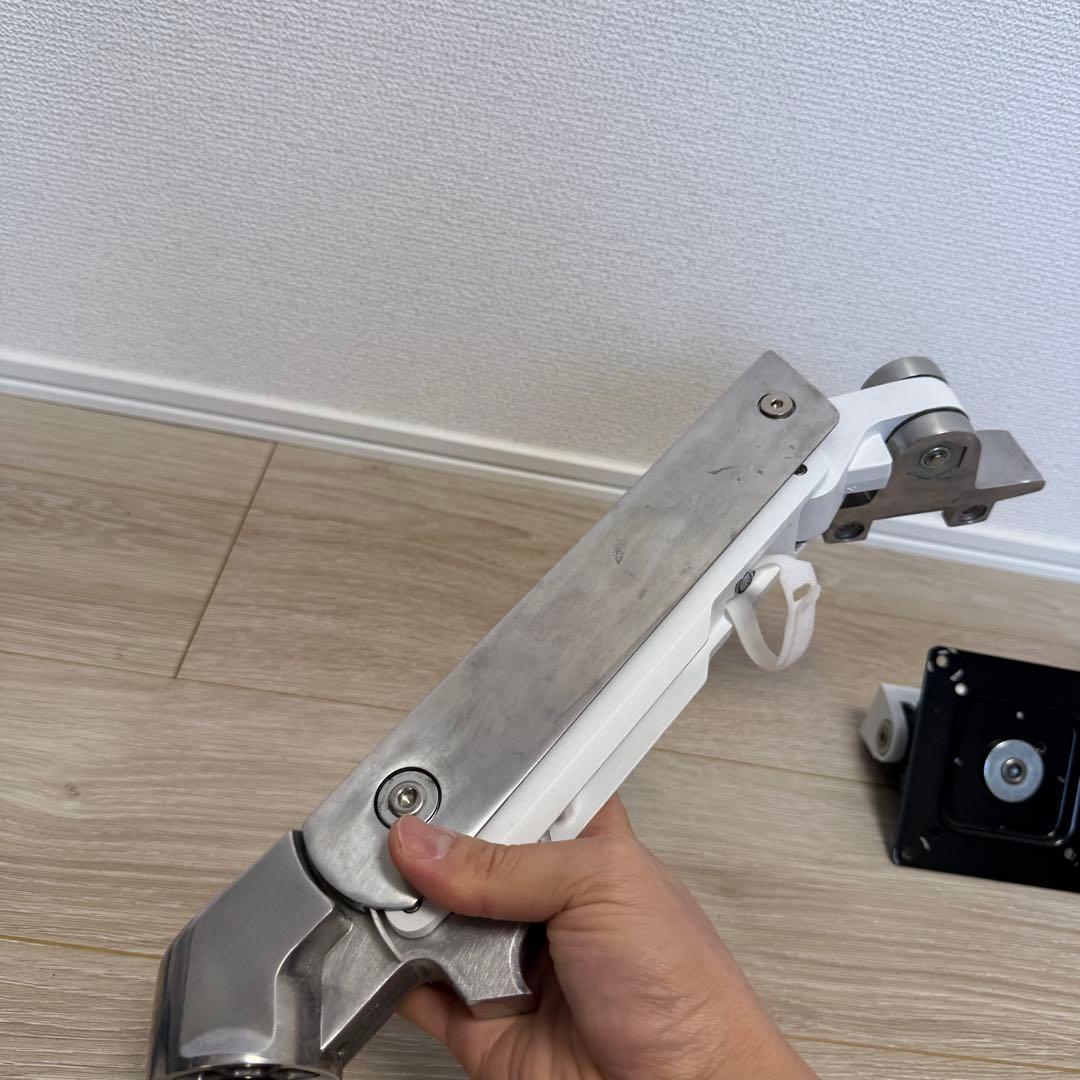 エルゴトロンHX モニターアーム シルバー(アルミ)