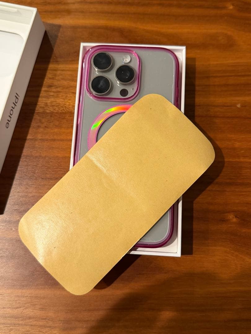 iPhone 16 Pro 512GB SIMフリーバッテリー最大容量95%