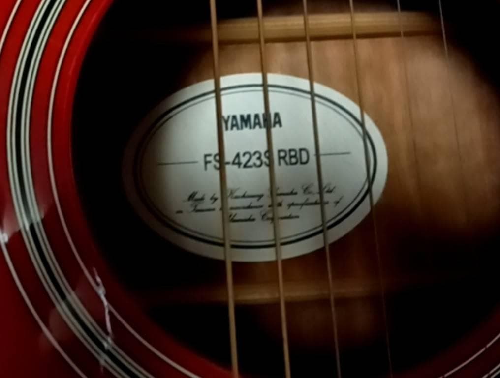 YAMAHA FS-423RBD アコースティックギター