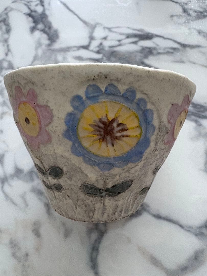 本田あつみ　フルーツ柄　カップ