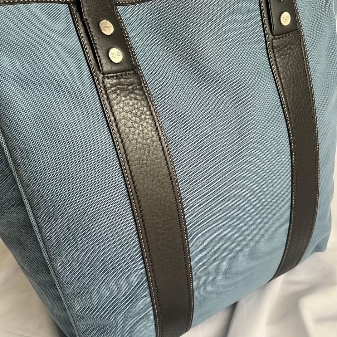 ✨未使用級✨　coach トートバッグ　キャンバス　レザー　淡い青色　メンズ