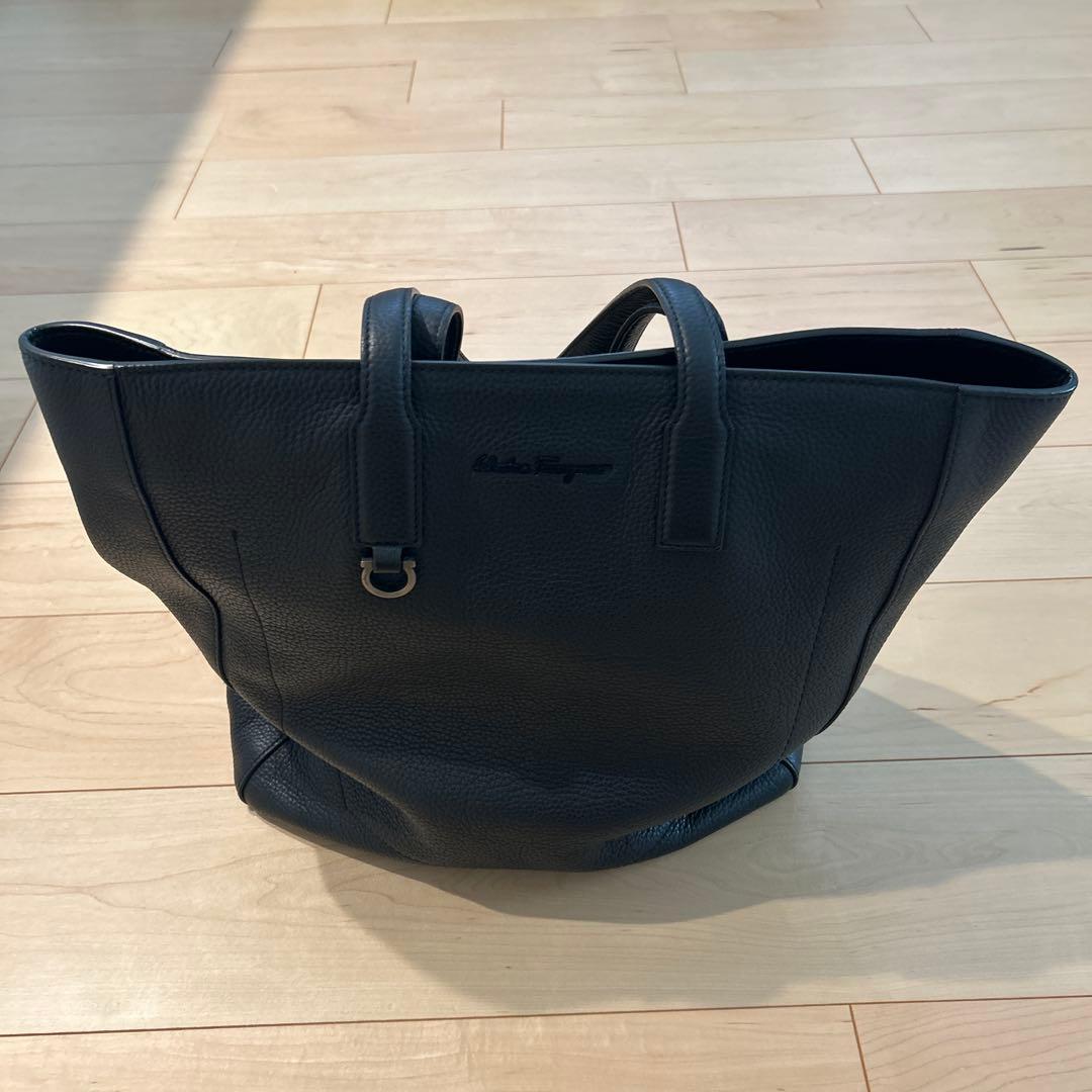 【ロペ】Salvatore Ferragamo ガンチーニトートバッグ