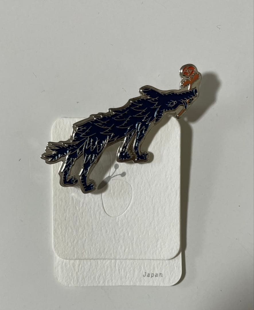 未使用　ミナペルホネンwolf&flower ブローチ　ネイビー×オレンジ