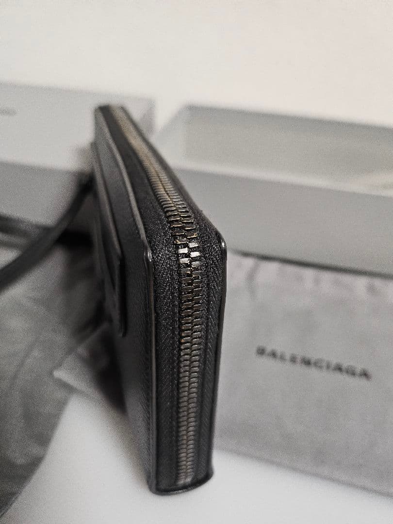 美品 バレンシアガ ネオ クラシック 長財布 コンチネンタルウォレット