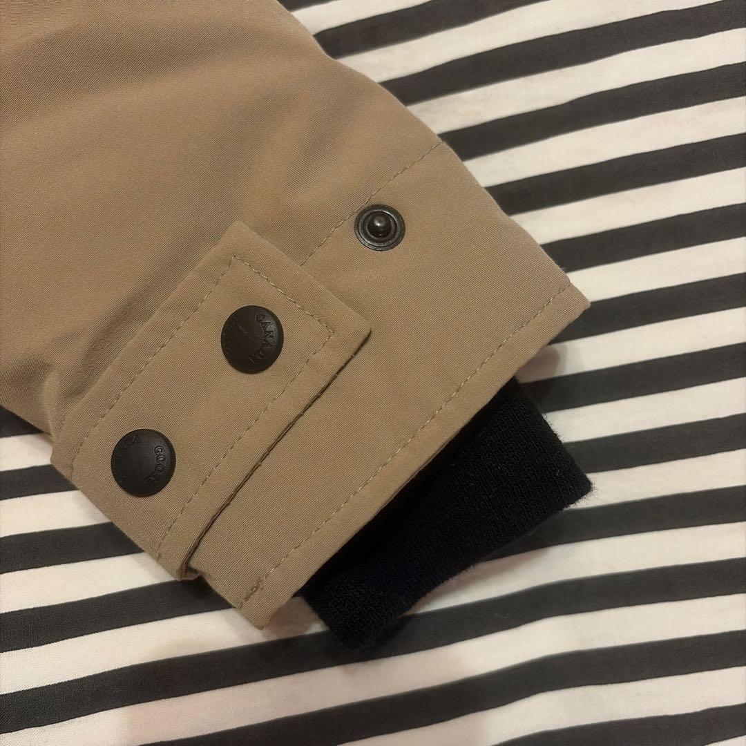 カナダグースダウンジャケット ベージュ