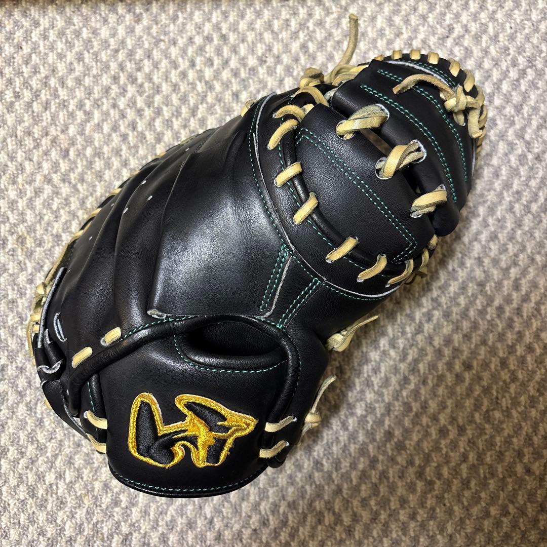 硬式グローブ　キャッチャーミット