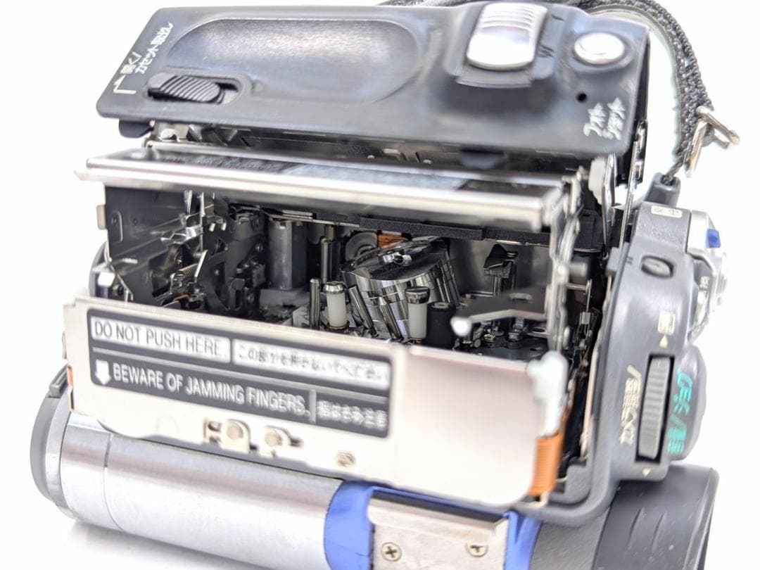 miniDVのダビングに Panasonic ビデオカメラ NV-GS50