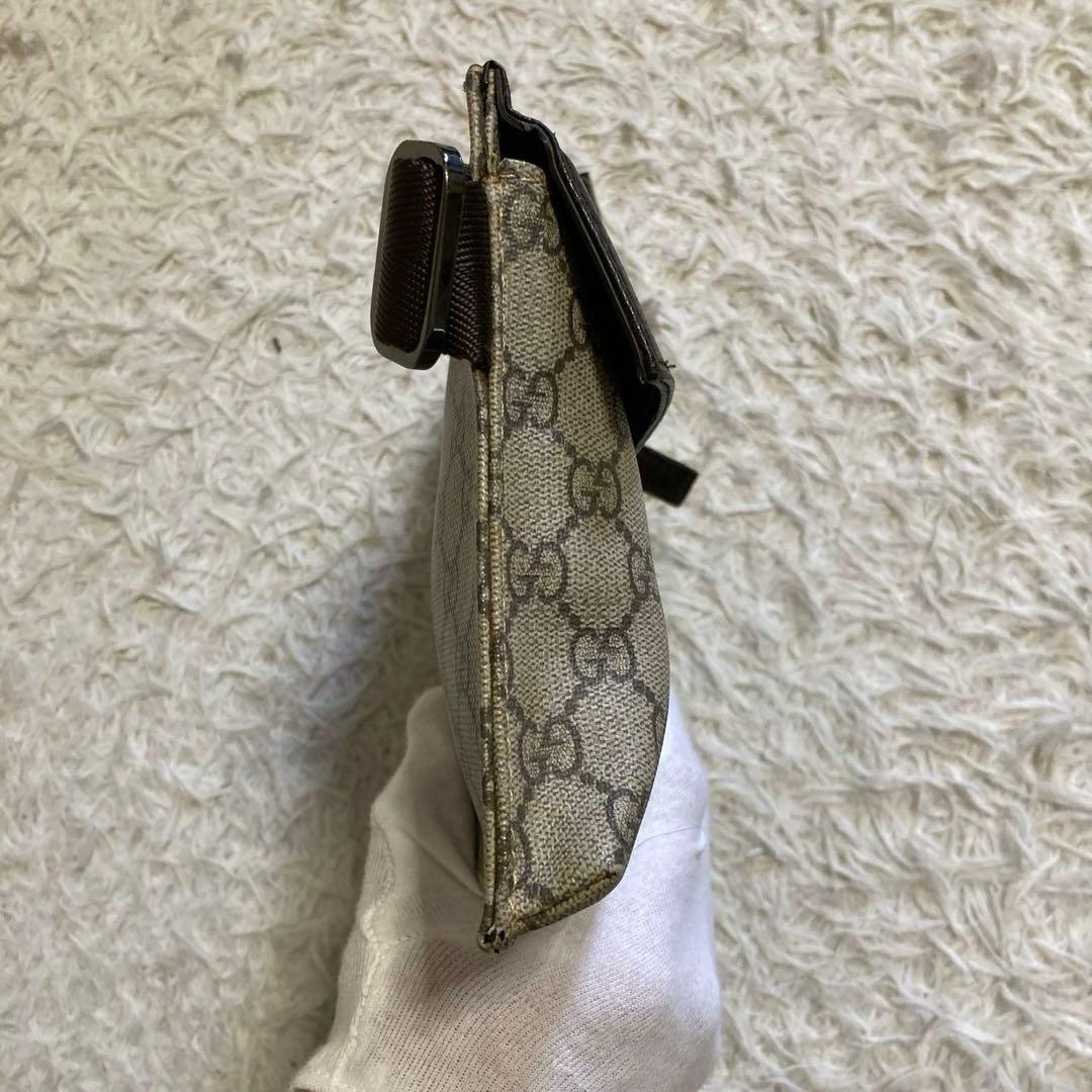 グッチ　ボディバッグ　ウエストポーチ レザー GG ポシェット