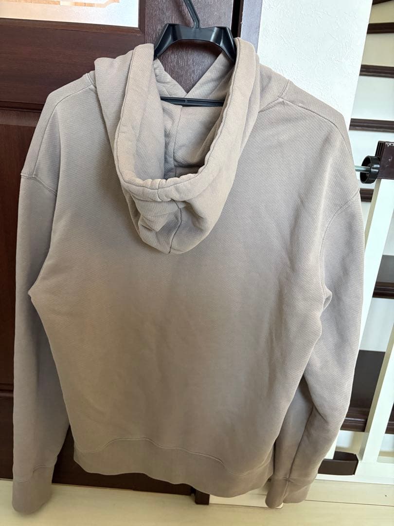 メゾンキツネ　パーカー