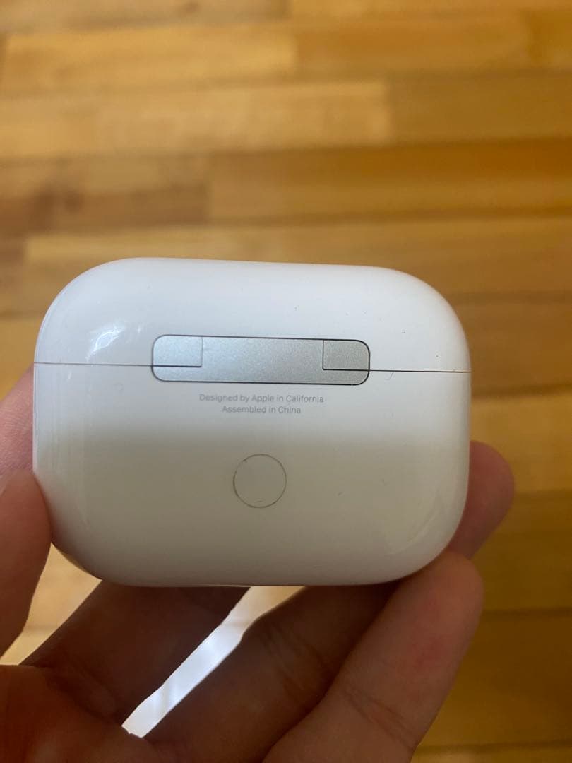 [純正品] AirPods pro2 ケースと右耳 ホワイト（箱あり）
