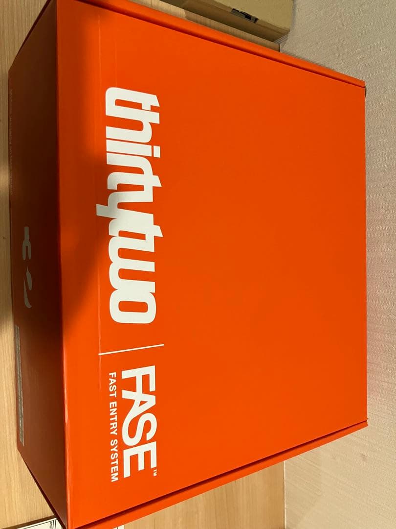 thirtytwo Fase スノーボードビンディング ブラック Mサイズ