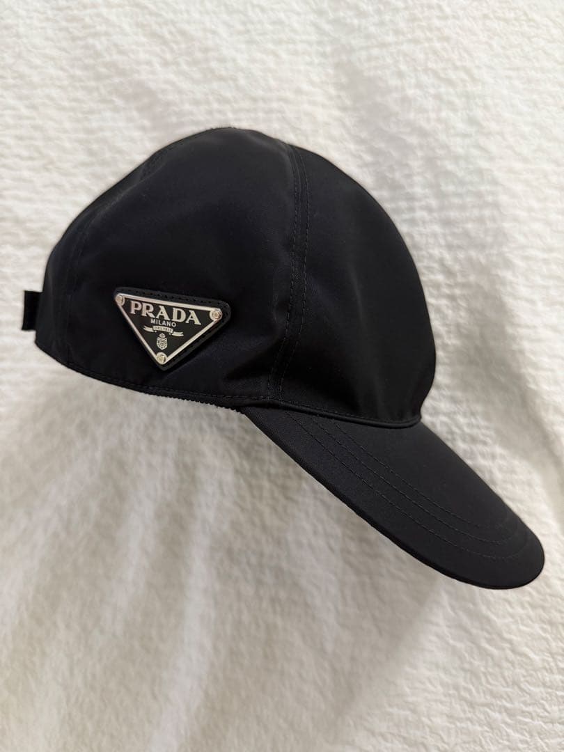 PRADAキャップ