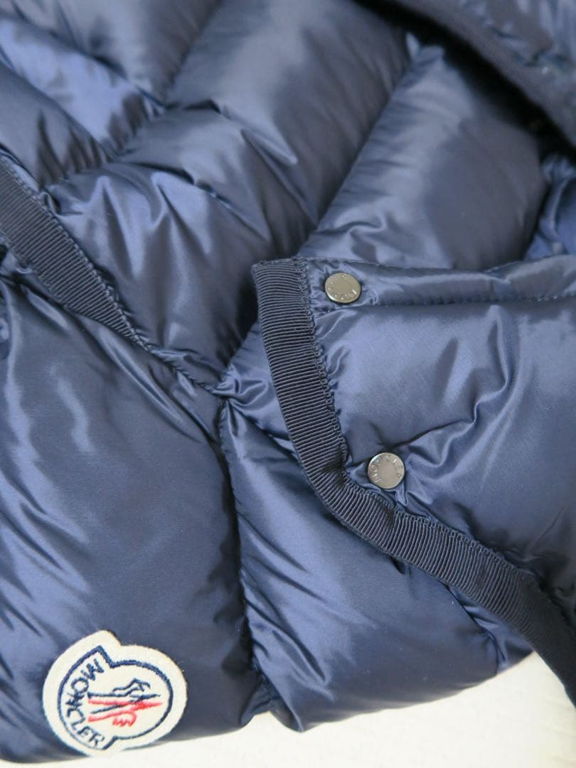 百貨店購入　美品　モンクレール　エルミンヌ　サイズ2 ネイビー