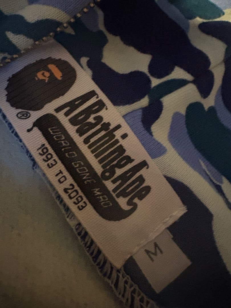 A Bathing Ape シャークパーカー　M