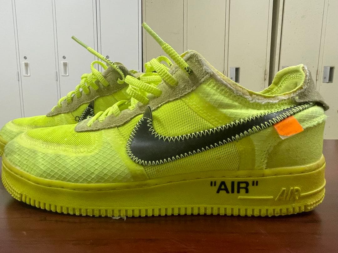 Nike Air Force 1 オフホワイト　The10