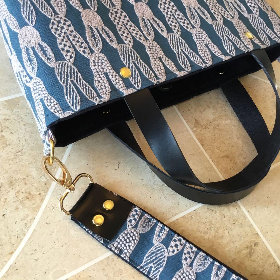 ミナペルホネンpomppiaブルー　2Way肩掛けトートバッグハンドメイド