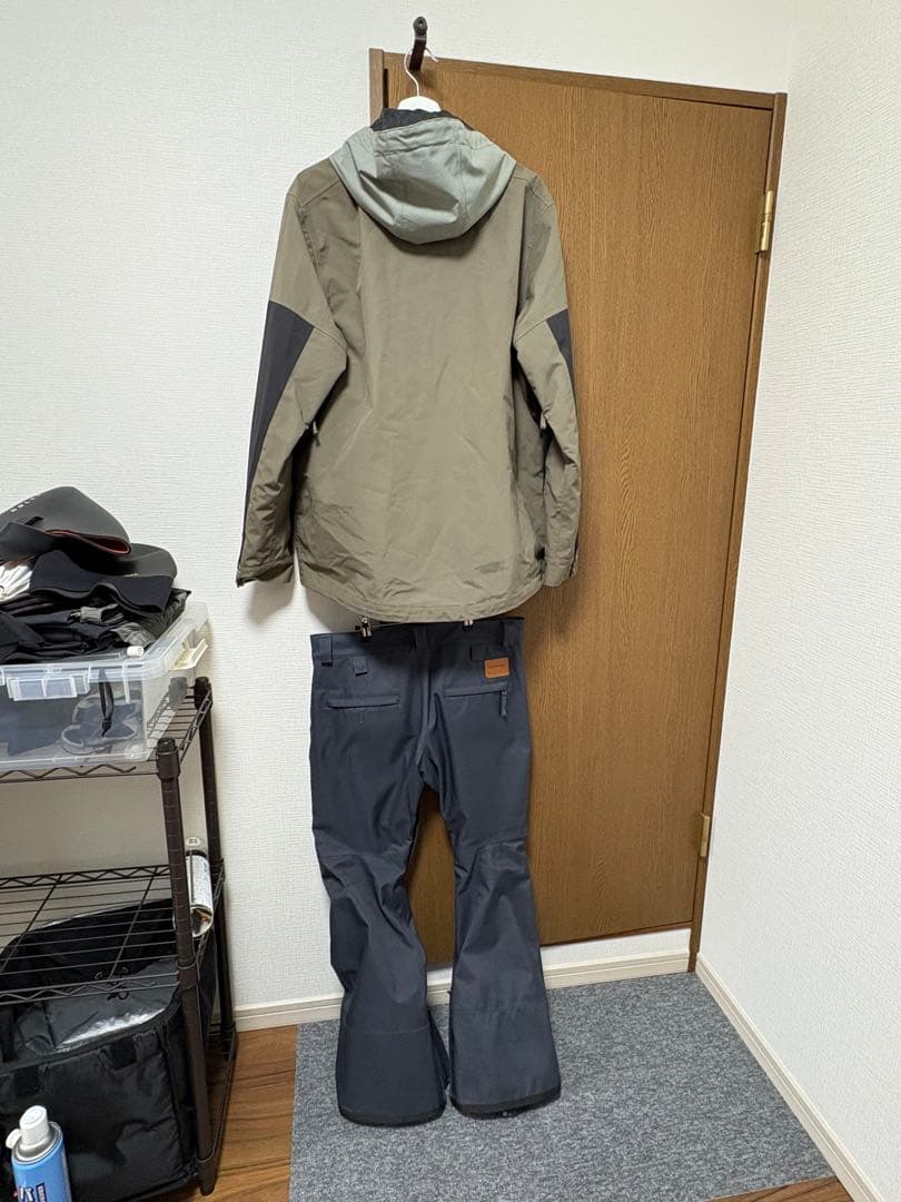 AA HARD WEAR スノーボードウェア Mサイズ