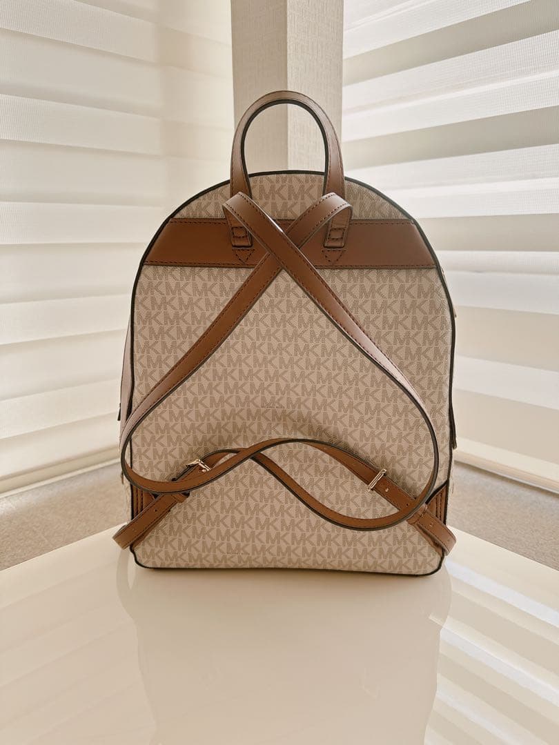 MICHAEL KORS バックパック ミディアム バニラ　リュック