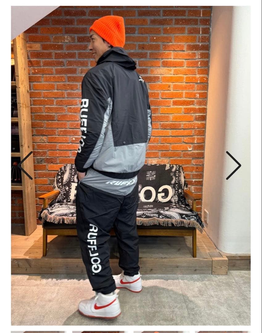 ⭐️新品未使用　ラフロッグ　ナイロンフードジャケット　サイズL ブラック