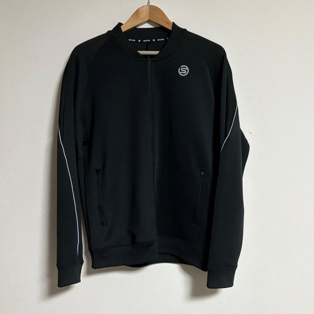 提案中　スキンズ SKINS トレーニングセットアップ　ブラック　XL タグ付き
