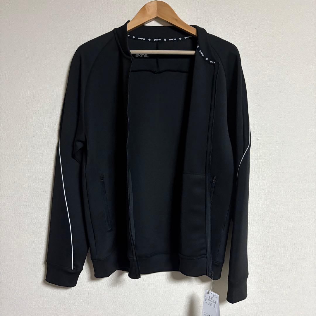 提案中　スキンズ SKINS トレーニングセットアップ　ブラック　XL タグ付き